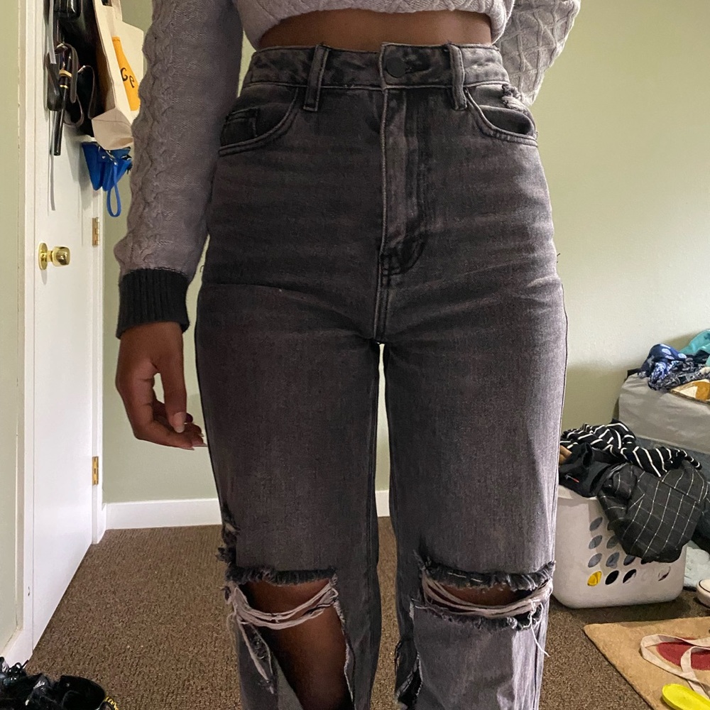 Pacsun size 25 gray boyfriend jeans!